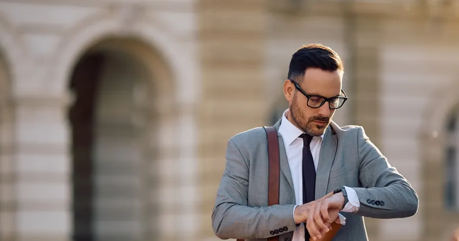 How To Actually Hit 10,000 Steps a Day (Without Feeling Like You’re Trying)