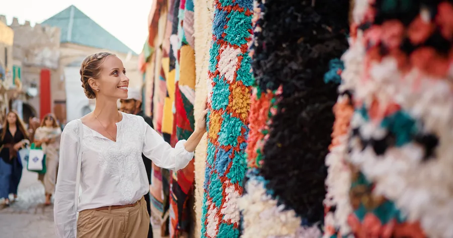 How to Choose Souvenirs With a Story