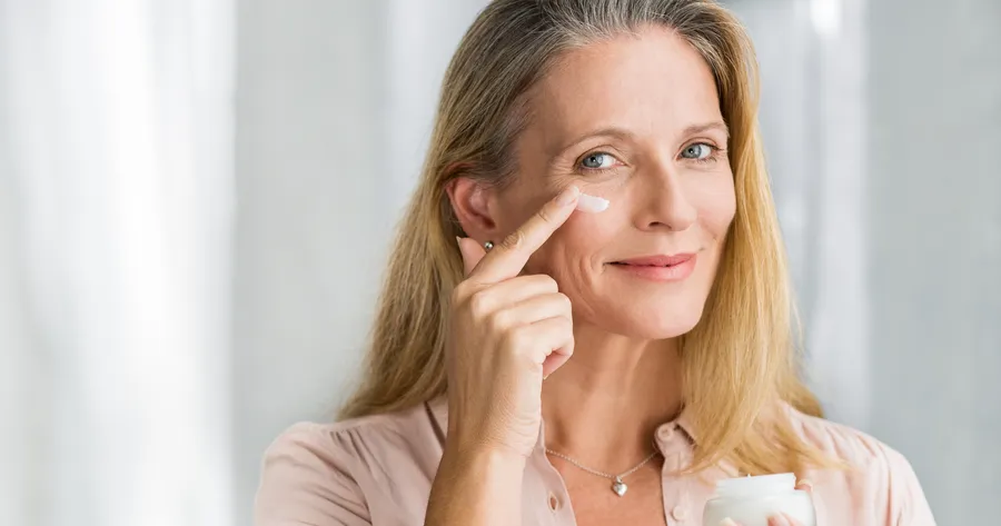 The Science Behind Anti-Aging Cream: What Really Works?