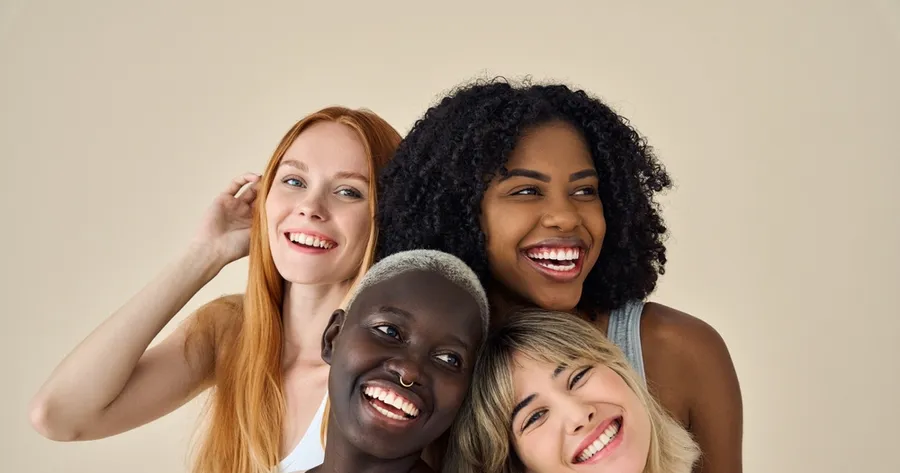 Women’s Hair Trends 2025: Styles, Colors, and Cuts Shaping the Year