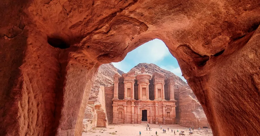 Must-Visit Historical Sites for the History Buff Traveler