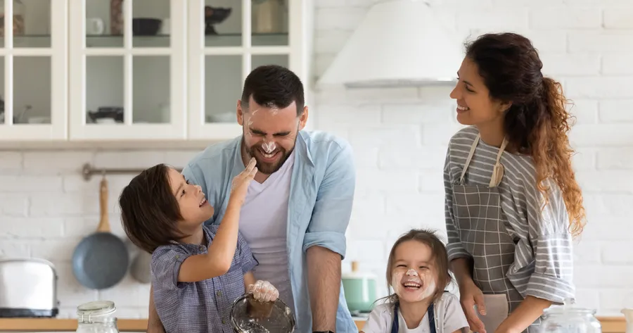 Nurturing Bonds: Expert Tips on Strengthening Family Connections