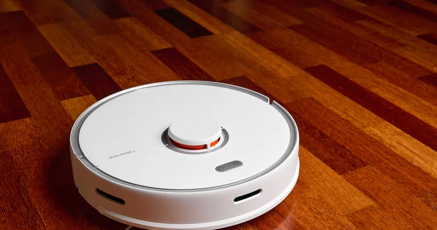 Robot Vacuums with Mapping Tech: The Best Options for Pet Hair