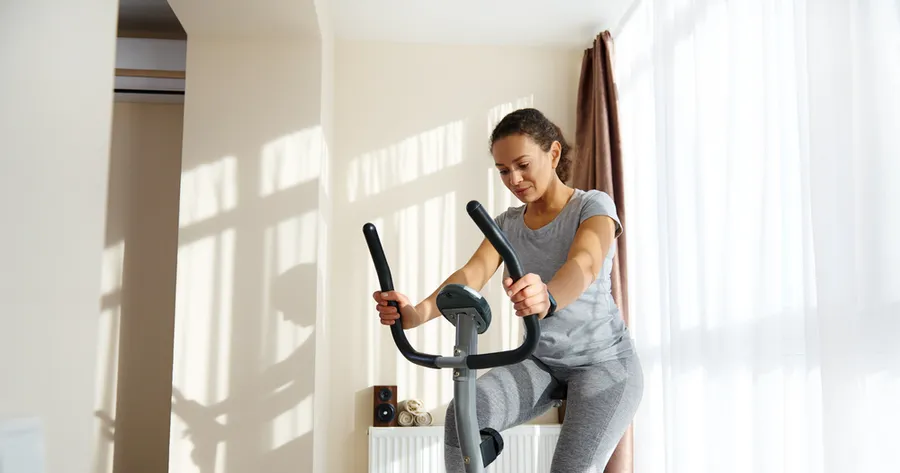 Upright vs. Recumbent Stationary Bicycles: Which Is Better for Your Workout?