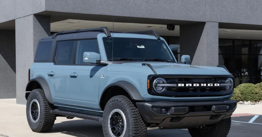 Exploring the 2025 Ford Bronco: Features, Prices, and More