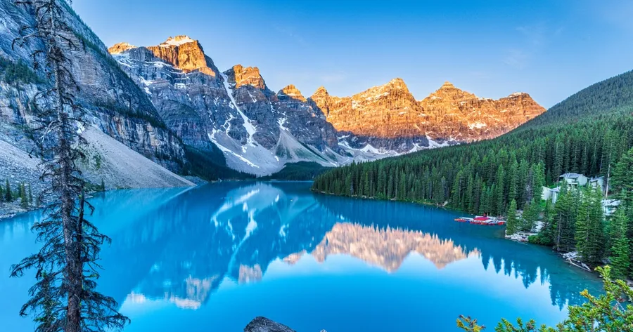 The Most Beautiful Lakes in North America Worth Visiting at Least Once