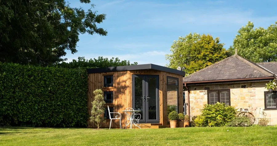 How To Set Up a Garden Office If You Work Remotely