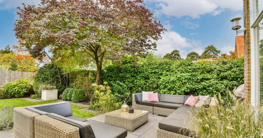 How to Create a Cozy Backyard Retreat on a Budget