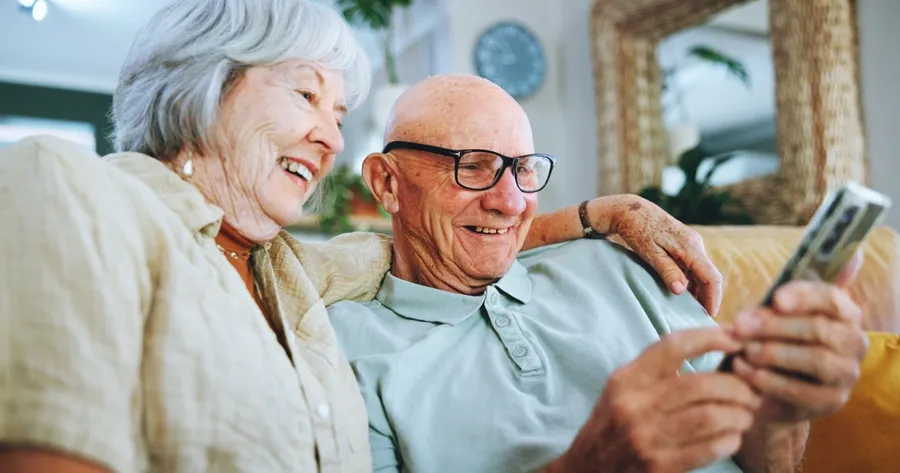 Smartphone Facili da Usare, Pensati per i Senior Italiani