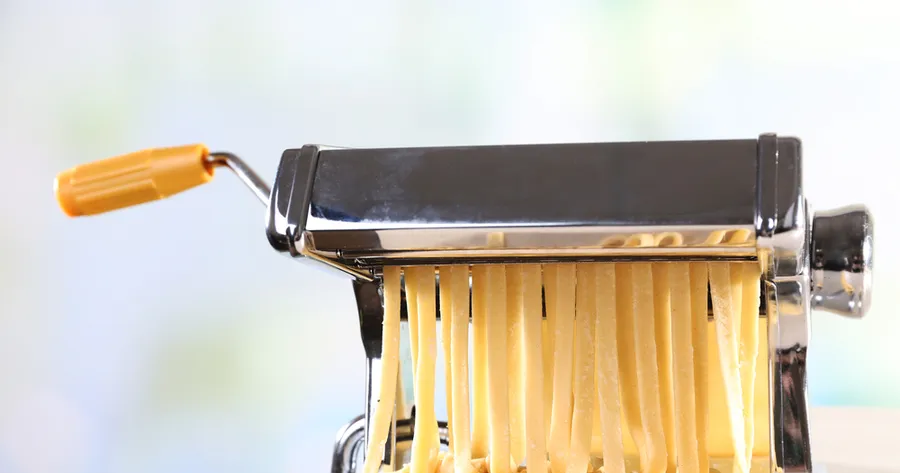 Come Scegliere la Migliore Macchina per la Pasta per Tagliatelle Fatte in Casa