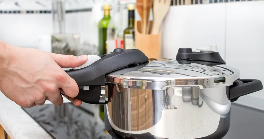 Pentole a Pressione per un Risotto Perfetto: Una Strategia Salva-Tempo