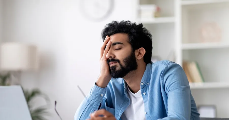Come affrontare lo stress sul lavoro (senza esaurirsi)