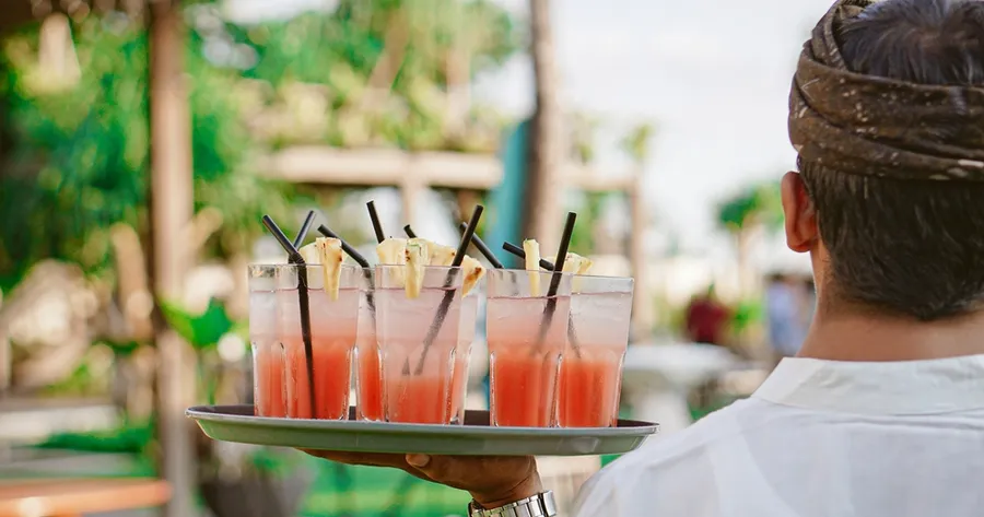 The Best Seasonal Part-Time Jobs If You’re Looking To Make Some Extra Money