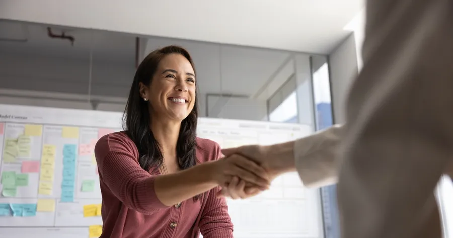 How to Negotiate a Pay Raise with Confidence