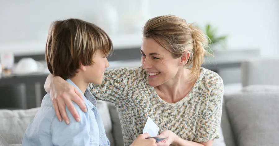 What’s the Right Age to Start an Allowance?