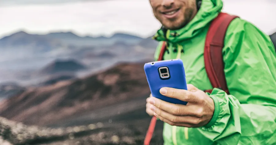 Mapping Offline: How to Use Maps.me and Gaia GPS Without Signal