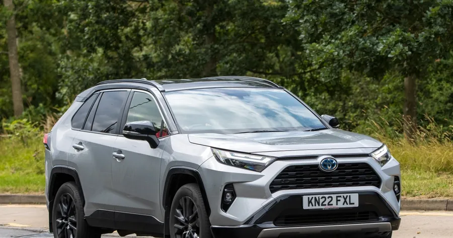 Toyota RAV4: Efficiency, Safety, Versatility Redefined