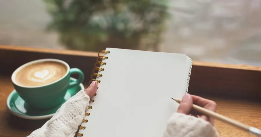 The Benefits of Journaling and How To Make It a Habit