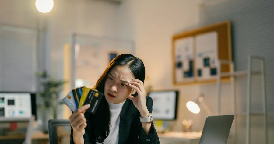 Is Debt Consolidation Right for You? The Pros, Cons, and Red Flags