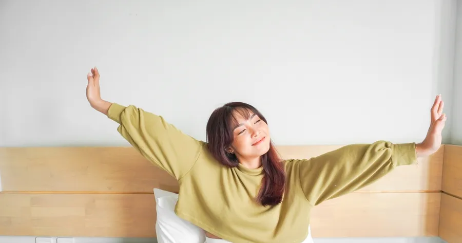 Morning Moves: Easy Stretches to Wake Up Your Body and Mind