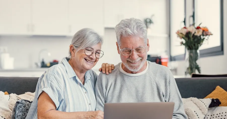 Popular Internet Options for Older Adults in 2025