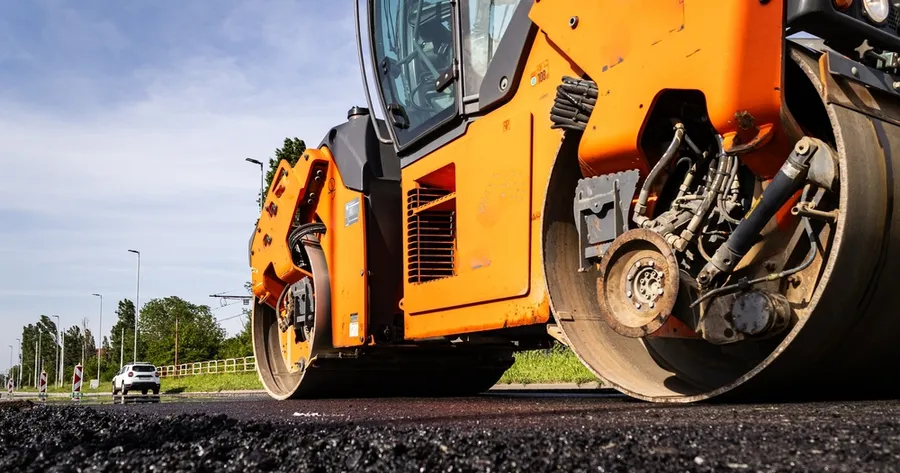 Asphalt Paving Jobs Offer Great Pay and Room for Career Growth