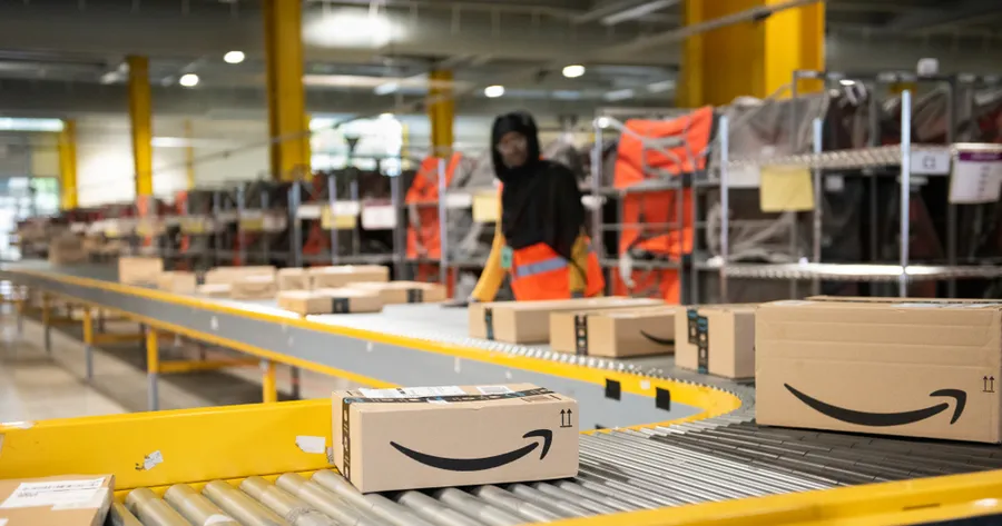 How Do Amazon Packing Jobs Advance Careers?