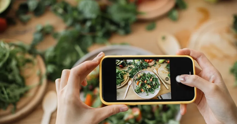 How to Take Instagram-Worthy Food Photos (Even with Your Phone)