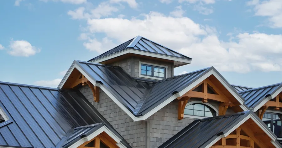 Homeowners Are Switching to Metal Roofs – Here’s Why