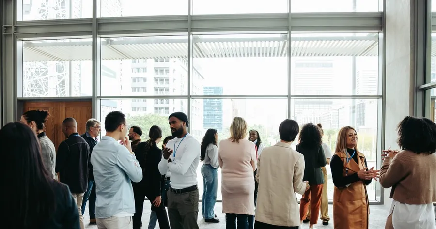 The Art of Modern Networking: How to Build Meaningful Professional Connections