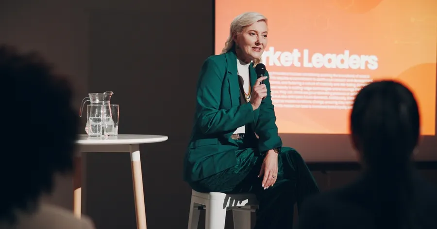 Present Like a Pro: Tips to Conquer Nerves and Command the Room