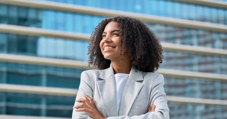 From Employee to Leader: Skills That Make You Stand Out
