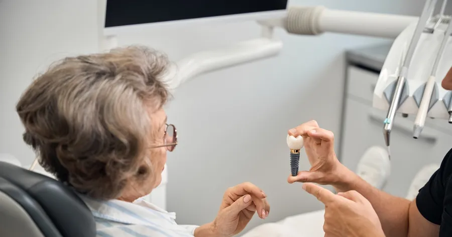 Why Seniors Are Choosing Screw-Less Dental Implants