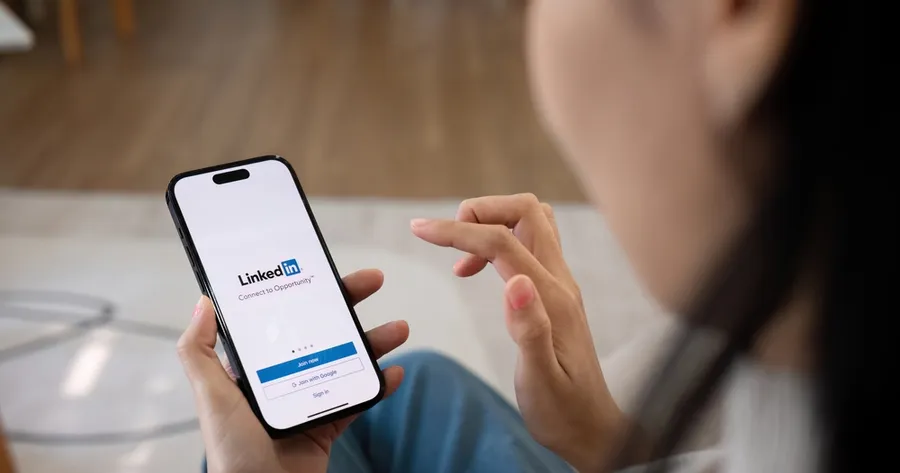 How Get the Most Out of LinkedIn: Tips for Standing Out in a Crowded Professional Space