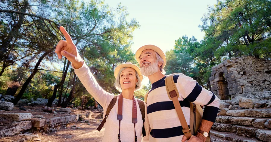 The Best Travel Destinations for Seniors Looking for Adventure and Relaxation