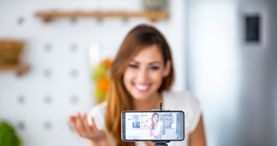 How to Market Your Side Hustle Before It’s Even Finished