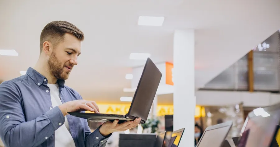 Refurbished vs. New Tech: How to Buy Smart Without the Risk