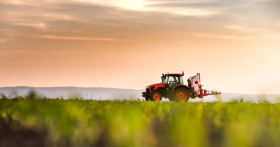 Best Ways to Buy Repossessed Tractors in 2025