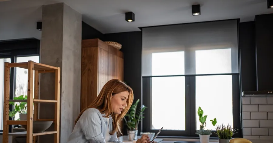 Morning Routines That Actually Stick: Start Your Day With More Energy and Less Stress