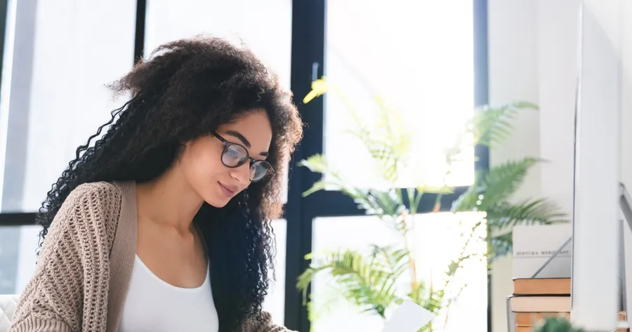 Smart Money Habits to Build Wealth in Your 20s and 30s