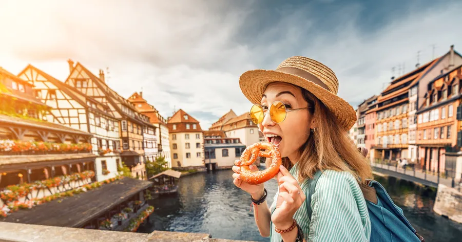 Hack Your Meals: Spending Less On Food While Traveling