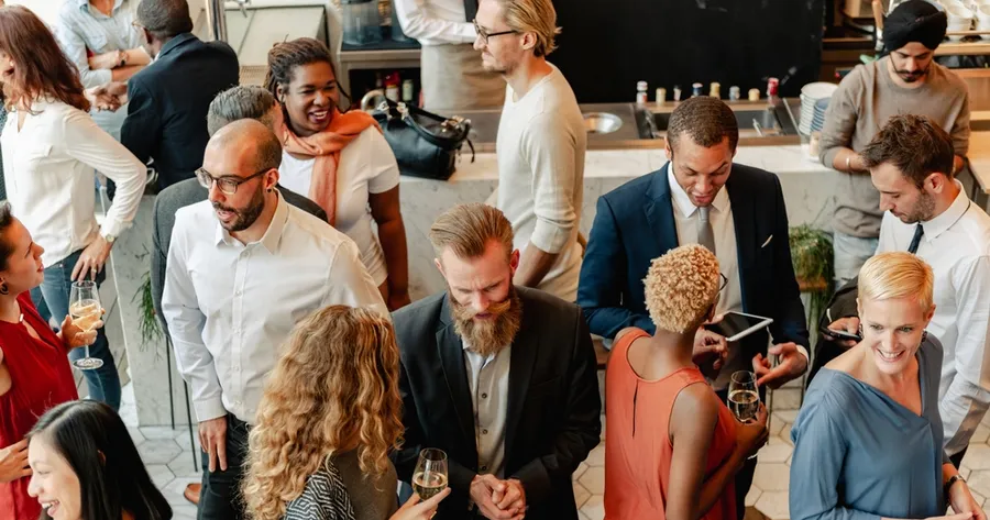 Strategie di Networking per il Successo in Italia