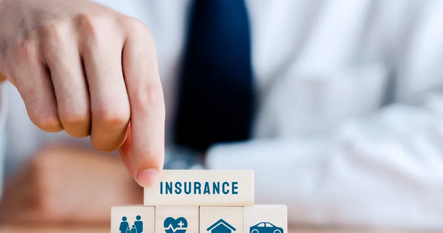 Evaluating the Value of Bundled Insurance Plans