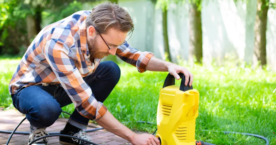Benefits of Compact Pressure Washers Explained