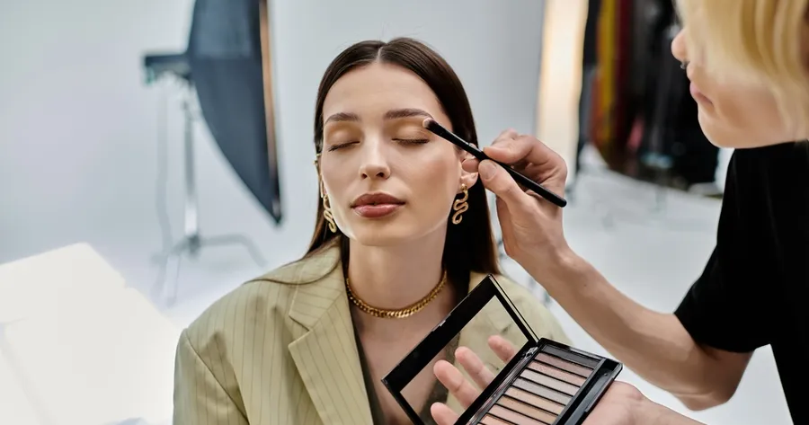 Certification Paths for Aspiring Makeup Artists