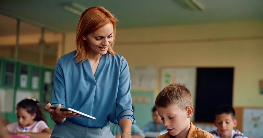 How Can AI Transform Teaching and Learning in Schools?