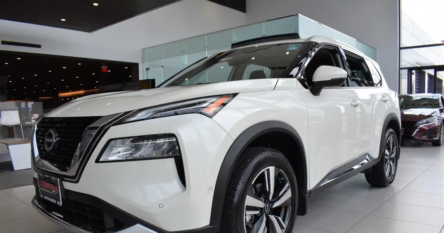Senior Savings on the 2025 Nissan Rogue