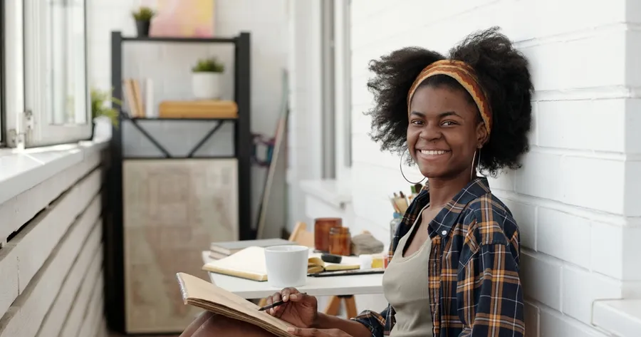The “One Hour Rule” That Transforms Productivity at Home