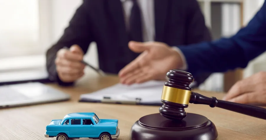 Why Local Legal Aid Matters in Car Accidents
