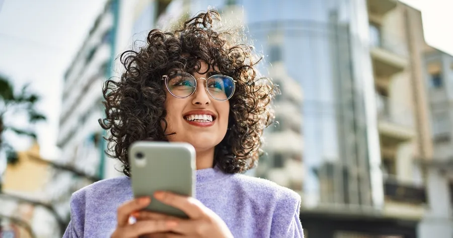 The Rise of Microlearning: Why Short Lessons on Apps Are Changing Careers